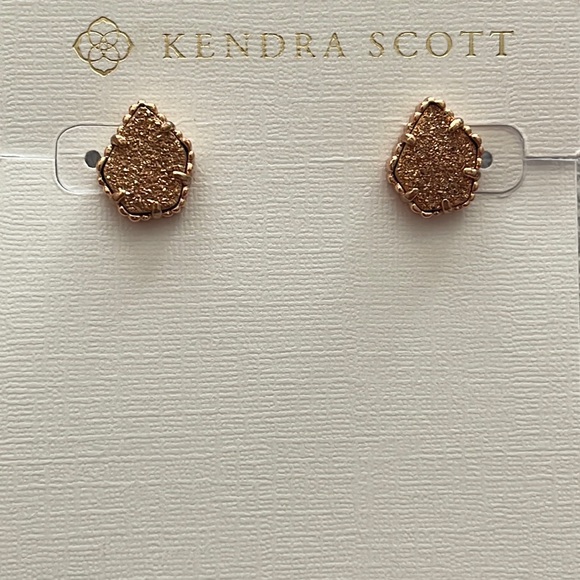 Kendra Scott Earrings - Picture 4 of 4